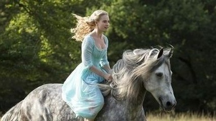 Teaser trailer per l'adattamento di Cenerentola!