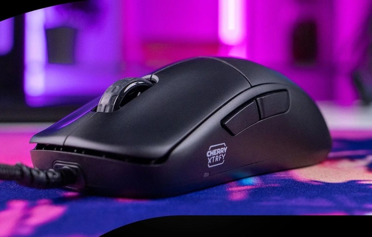 CHERRY XTRFY M42V2 Mouse gaming a tutta leggerezza