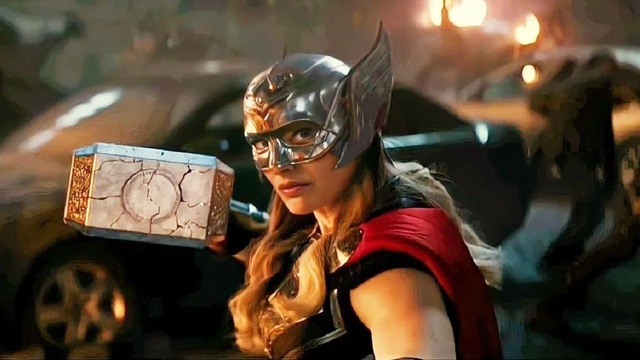 Thor Love and Thunder Natalie Portman diventare supereroina a 40 anni è stato straordinario Lintervista