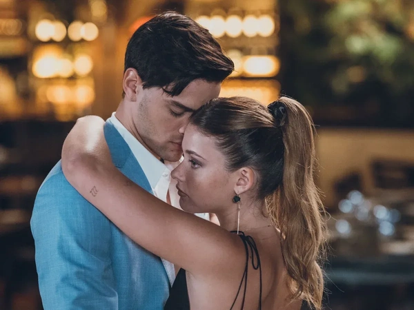 È colpa nostra?: la saga romantica si conclude con un nulla di fatto 