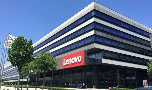 Lenovo Legion GO, le caratteristiche della nuova portatile