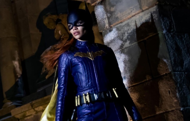Batgirl  JK Simmons riapre il caso del film mai uscito