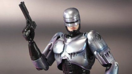 Da Play Asia action figure classiche e moderne di RoboCop