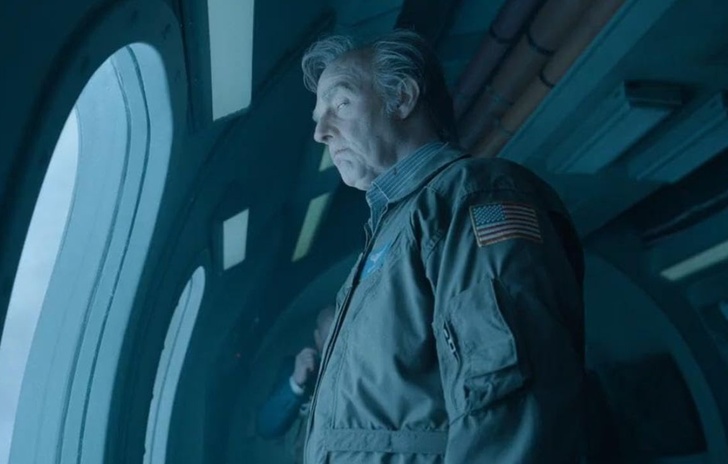Tom Cruise Surprises John Goodman on the Set of Digger