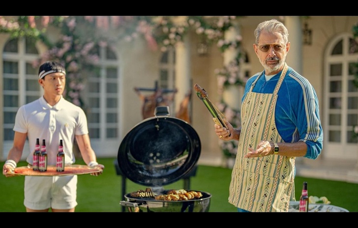 Kaos  Trailer della serie con Jeff Goldblum nel ruolo di Zeus
