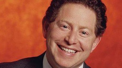 Activision aumenta lo stipendio e triplica il bonus a Bobby Kotick