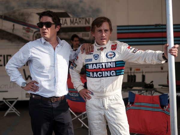 Race for Glory, recensione: Scamarcio riporta il rally nei cinema italiani