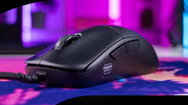 CHERRY XTRFY M42V2 - Mouse gaming a tutta leggerezza