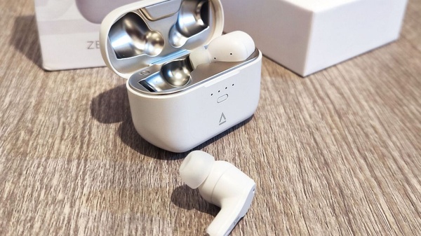 Creative Zen Air SXFI: la recensione degli auricolari per tutti i gusti!