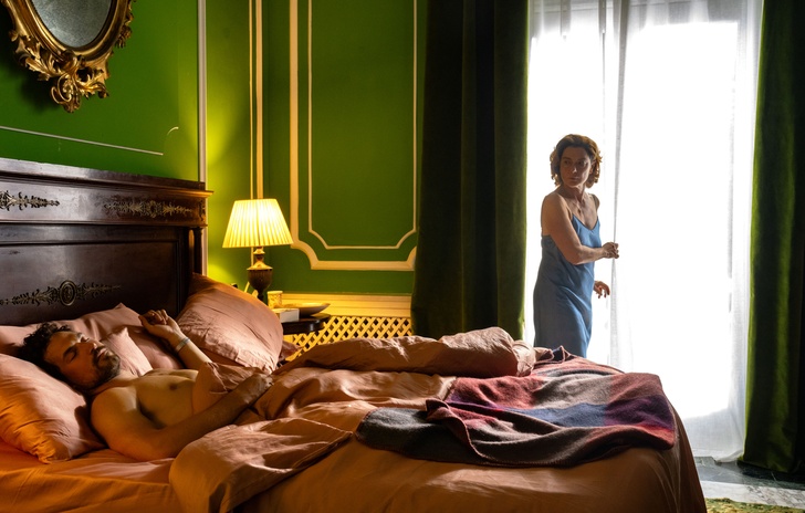Inganno recensione della miniserie Netflix con Giacomo Gianniotti e Monica Guerritore