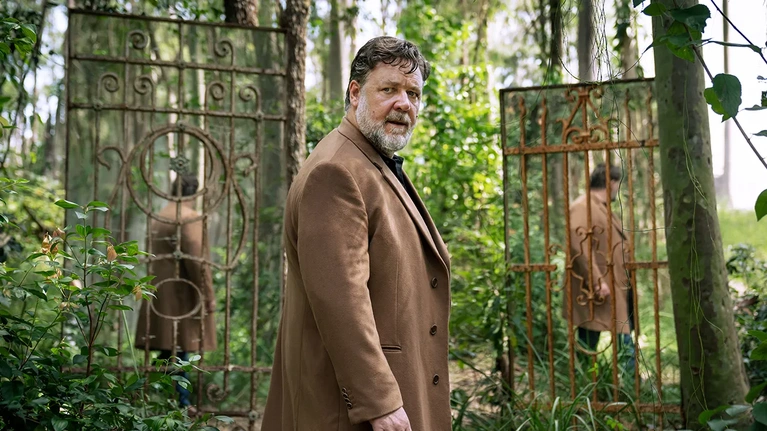Poker Face, recensione: Russell Crowe, rassegnati: non sei più un asso pigliatutto