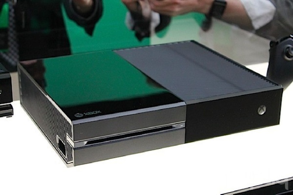 Un rumor parla di Xbox One senza Kinect a 399$