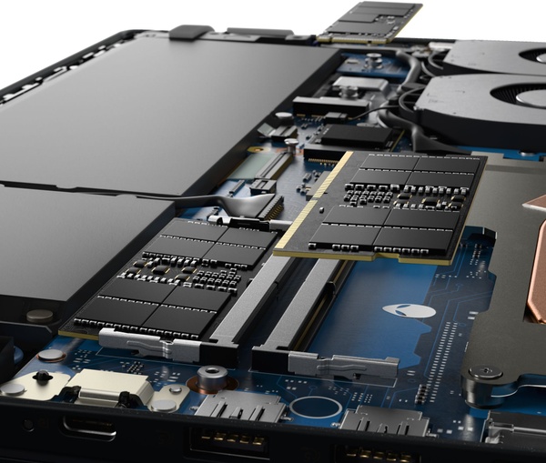 Disponibile da oggi Alienware 15, l