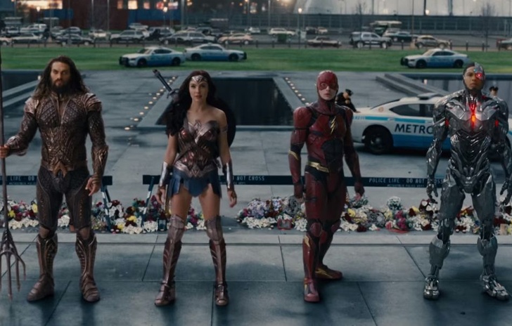 Quattro minuti in compagnia della Justice League