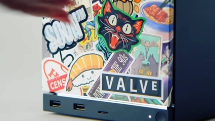 Steam Machine: lo sticker con la "H" scatena il caos online (e i fan gridano ad Half-Life 3)