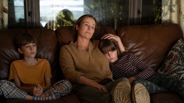 Anche io, recensione: lo scandalo di Harvey Weinstein diventa un compitino