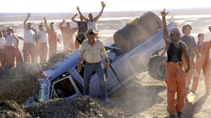 Buchi nel deserto - Cancellata la produzione della serie