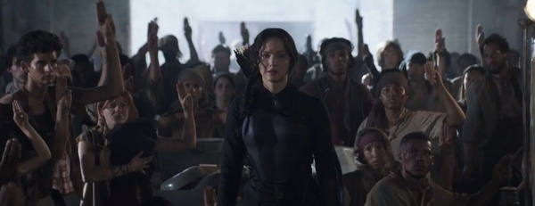 Trailer Italiano per Hunger Games: Il canto della Rivolta Parte 1