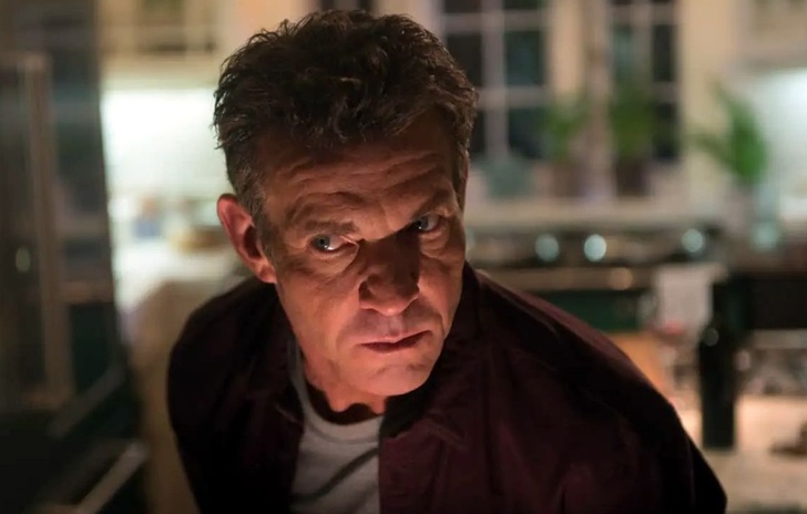 Happy Face Dennis Quaid serial killer nella serie Paramount
