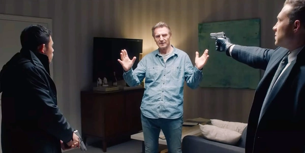 Honest Thief, recensione: Liam Neeson ladro redento in un improbabile action-thriller