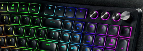 Razer Pro Type Ergo — Recensione: la tastiera ergonomica che (forse) mi ha salvato la spalla