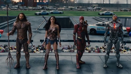 Quattro minuti in compagnia della Justice League