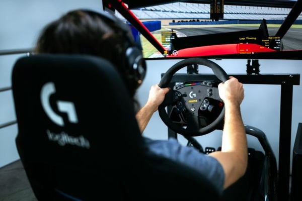 Logitech G - Nuovi prodotti Sim Racing e l