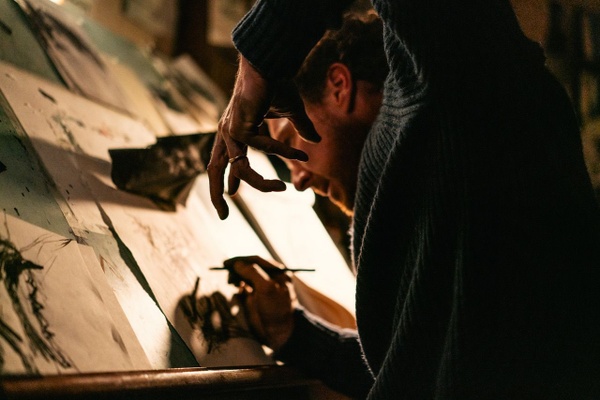 Benedict Cumberbatch “Come molti colleghi, sono attratto dai ruoli estremi e dolorosi” come quello di The Thing with Feathers