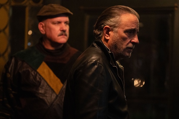 Eenie Meanie, recensione del dramedy con Samara Weaving