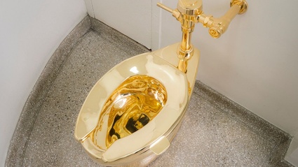 "Non costruite una toilette d'oro", disse Amy Hood