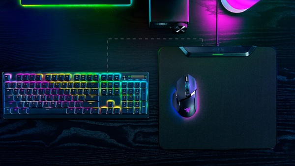 Razer HyperFlux V2 - Niente cavi e gaming illimitato