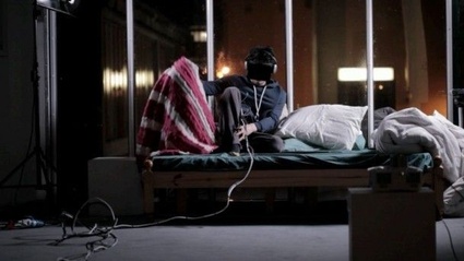 Artista inglese vuole fare un esperimento di 28 giorni con Oculus Rift