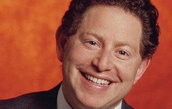 Activision aumenta lo stipendio e triplica il bonus a Bobby Kotick