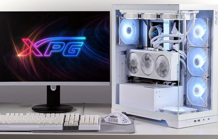  XPG e il nuovo MidTower super fashion Invader X