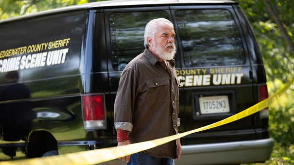 Sheriff Country: una serie poliziesca che gioca col fuoco 