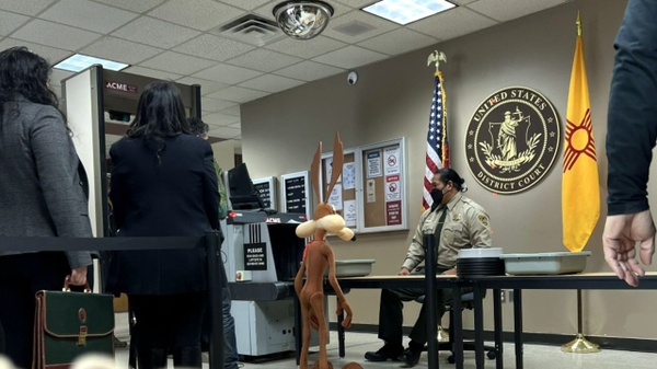 Addio a Wile E. Coyote vs. Acme: cancellato il film gia terminato