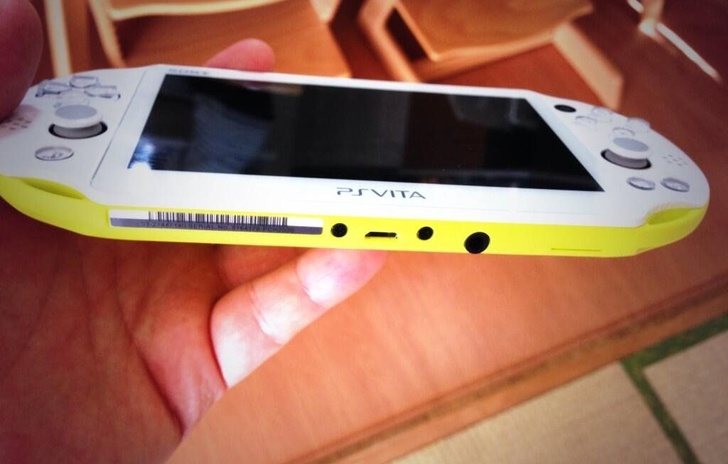 Video unbox per la nuova PS Vita Slim