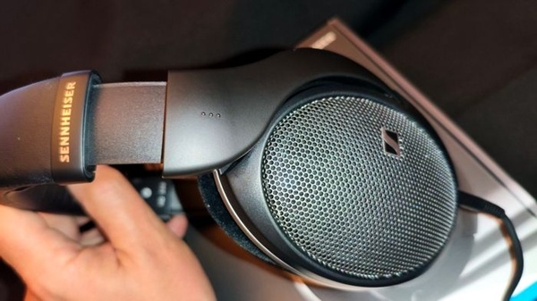 Sennheiser HD 550 – In prova le cuffie audiofile open-back