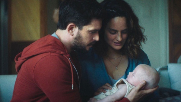 Baby Ruby: recensione del thriller di Netflix sulla maternità