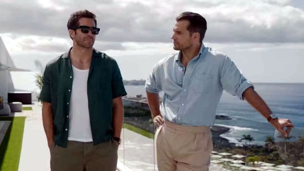 In the Grey - Guy Ritchie dirige Henry Cavill e Jake Gyllenhaal