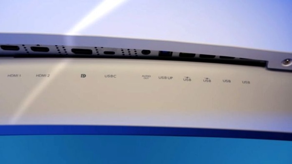 Philips Evnia 49M2C8900 &ndash; In prova il QD-OLED estremo per gamer