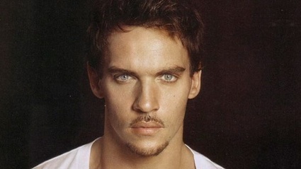 Vikings avra una stagione 5! Jonathan Rhys Meyers si unisce al cast