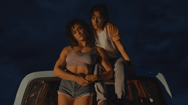 Love Lies Bleeding recensione in autostop con Kristen Stewart nellAmerica steroidea erotica e pulp degli anni 80