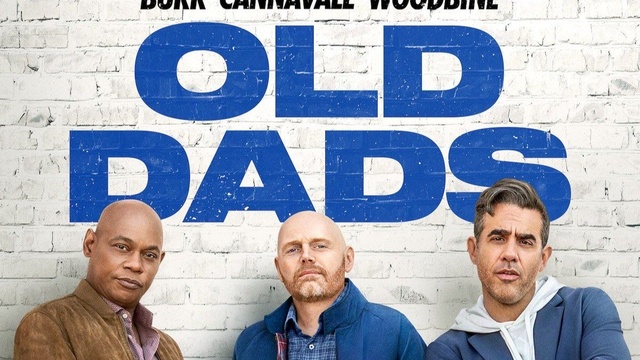 La recensione di Old Dads la commedia di Netflix su tre cinquantenni alle prese con la paternità