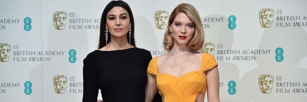 Un vlog tutto al femminile per 007: Spectre