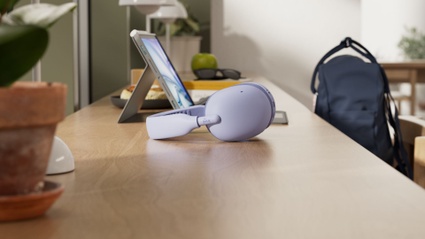 Logitech Introduces Zone Vibe Pro: A Single Headset for Work, Music, and Everyday Life