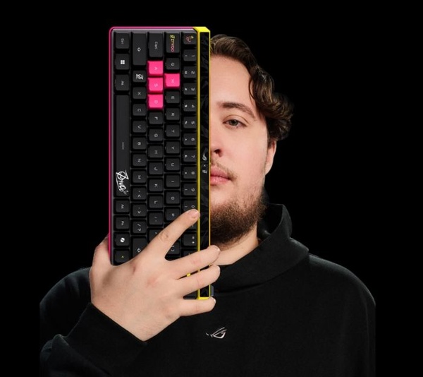 Asus Rog - Tastiere gaming Falchion Ace HFX ZywOo e Azoth 96 HE