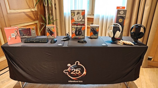 SteelSeries 25 anni: il gaming si fa sempre piu premium 