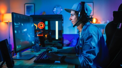 Natale 2021, guida ai regali: cosa regalare a un gamer