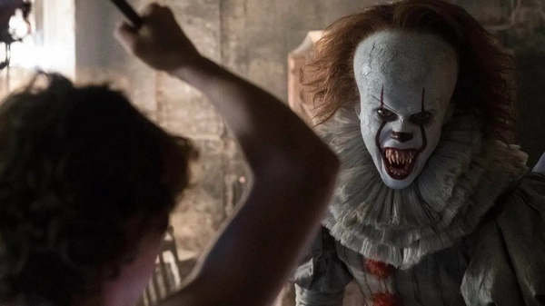 It, chi è Pennywise? La storia del pagliaccio assassino